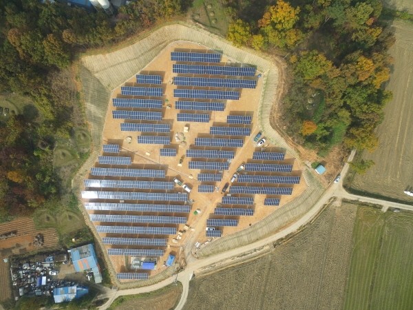 충북 진천 800kW급 태양광 발전소 전경.©AI타임스