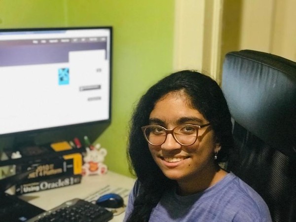AI에 관한 기본지식 없이 혼자 터득해 챗봇 '리타'를 개발한 만 13세 8학년 하리타 수레쉬. (사진=IBM 스킬스 네트워크).