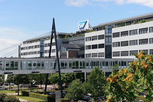 ▲전사적자원관리(ERP)기반의 세계 최대 기업용 SW 업체인 독일 SAP가 전제품에 인공지능(AI)을 주입할 준비를 마쳤다. SAP은 중국 레노버 출신 AI전문가를 영입해 이 작업을 독려하고 있다. 사진=SAP