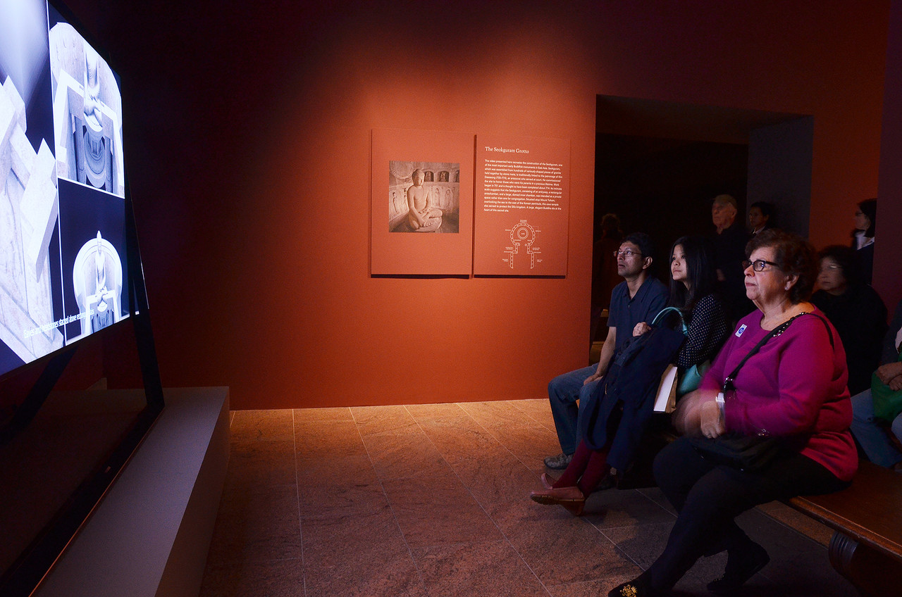 미국 뉴욕 메트로폴리탄 박물관에서 열린 석굴암 4K UHD 전시 장면. (사진=Ⓒ김지교).