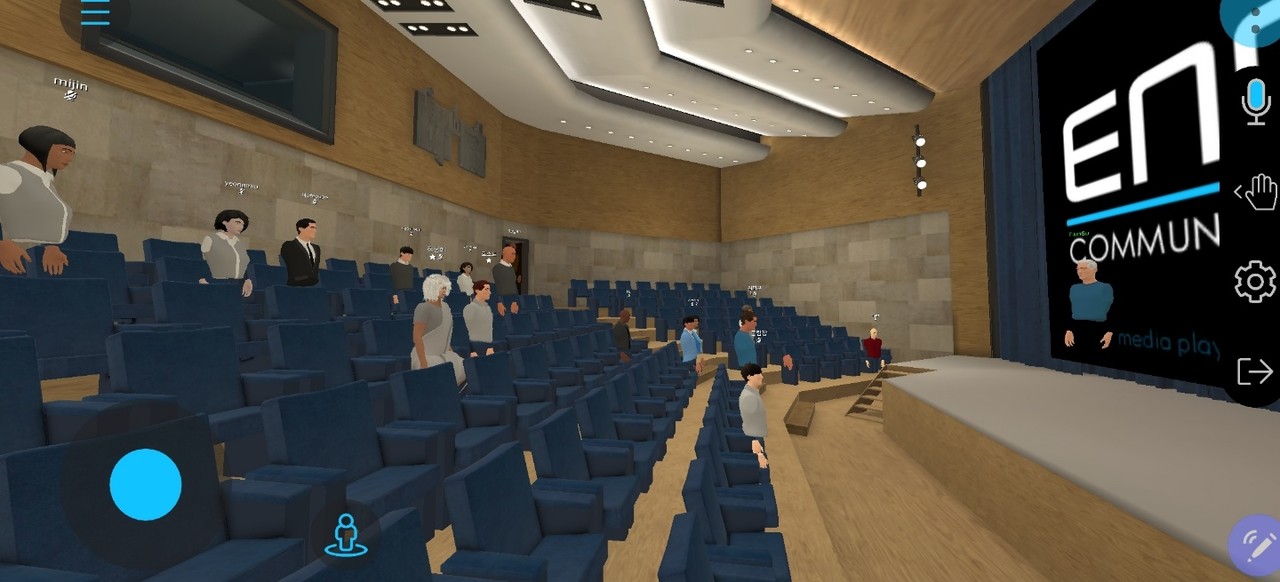 메타버스 기반 뮤지컬 교육에서 플랫폼과 VR기기를 통해 학생들이 아바타가 돼 뮤지컬 교실에 들어오고 있다.  (사진=디캐릭 제공).