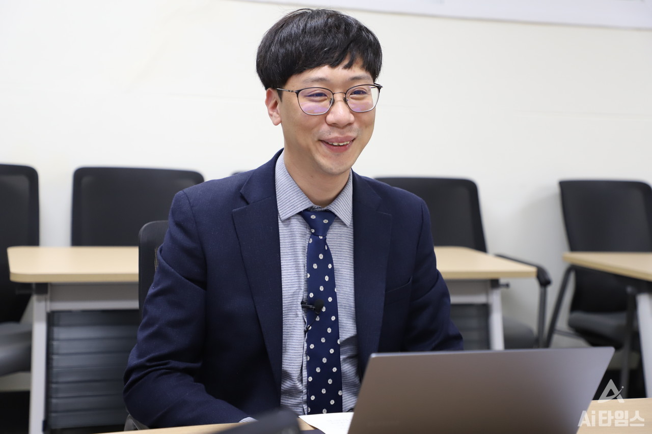 김민규 대표는 "기술 상용화를 통해 시민들이 손쉽게 자신의 건강과 감정 상태를  확인할 수 있도록 하고 싶다"며 "취약계층을 위한 서비스도 기술 고도화를 통해 이뤄낼 것"이라고 말했다. (사진=유형동 기자).