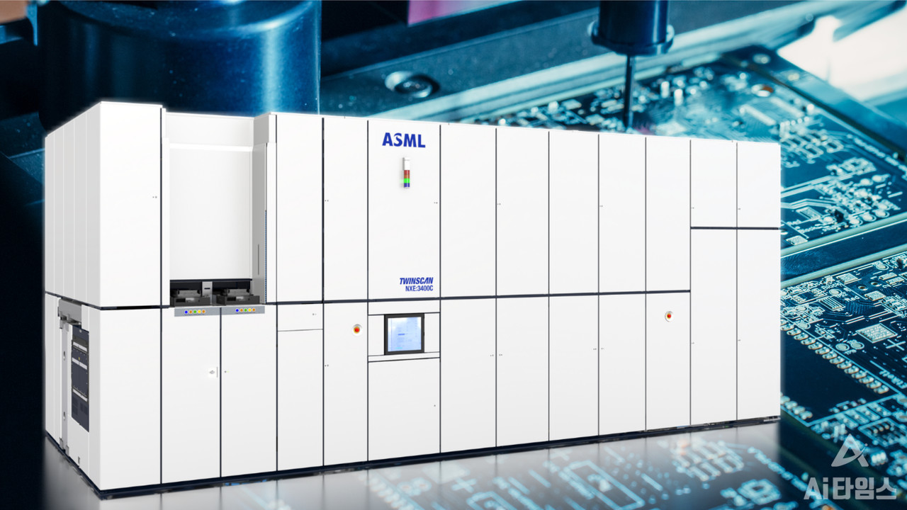 ASML의 EUV 장비. (사진=ASML, 편집=김동원 기자)