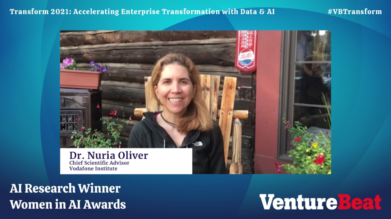누리아 올리버 박사. 보다폰 연구소 수석 과학 고문이자 ACM, IEEE 데이터 과학자로도 소속돼 있다. (캡처=박혜섭 기자). 