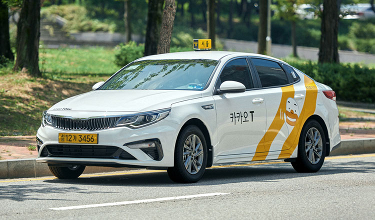 카카오모빌리티가 카카오T택시 '스마트호출' 탄력 요금제의 요금 범위를 최대 5000원에서 최대 2000원으로 재조정한다고 공지했다. (사진=카카오모빌리티)