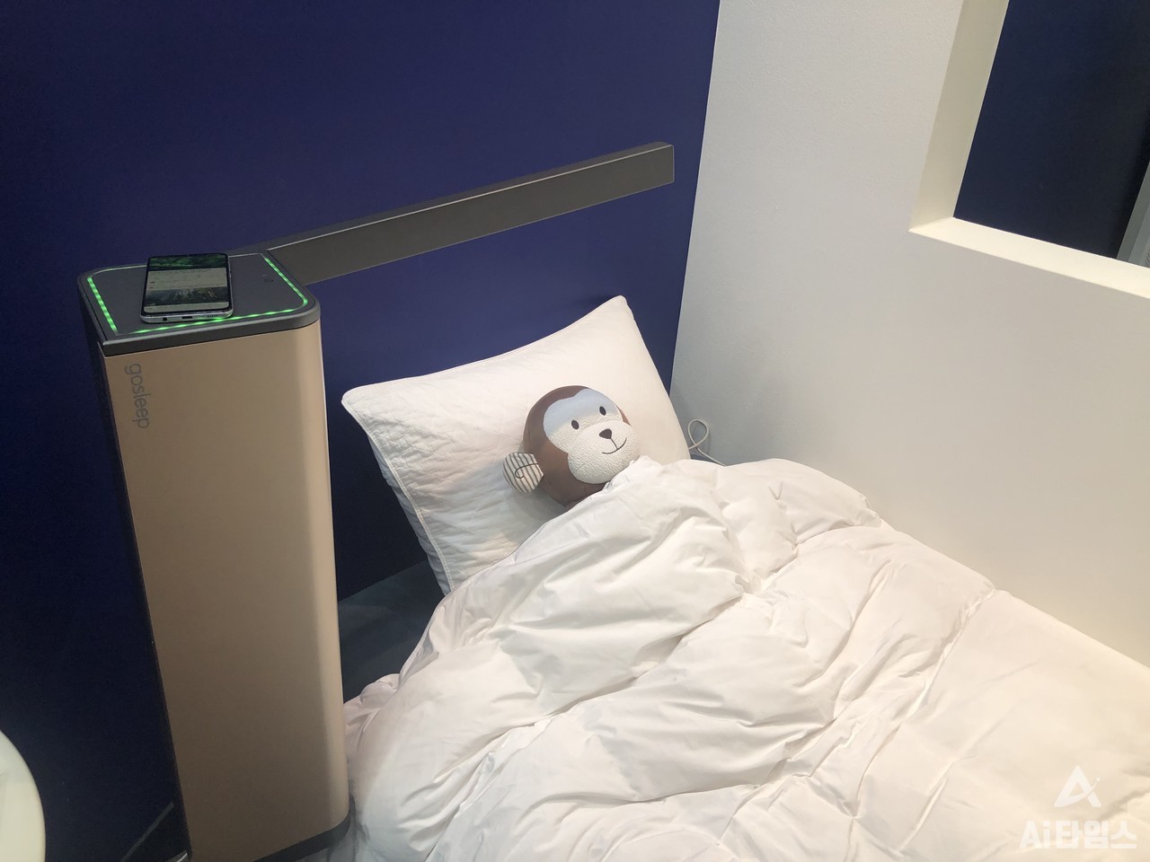고슬립은 슬립에어를 분사해 수면을 유도하고, AI를 통해 수면 분석을 하는 등 사용자에게 최적의 수면 환경을 제공하기 위해 제작된 솔루션이다. (사진=김동원 기자)