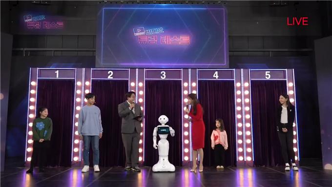 AI의 비디오 이해 능력을 평가할 수 있는 '비디오 튜링 테스트' 대회가 11월 26일 서울대 AI 연구원에서 개최됐다. (출처=지능정보산업협회)