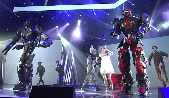 에스에프이음이 선보인 유인로봇. 해당 로봇은 노래, 댄스 등이 가능해 다방면으로 활용될 수 있다. (사진=에스에프이음 홈페이지).