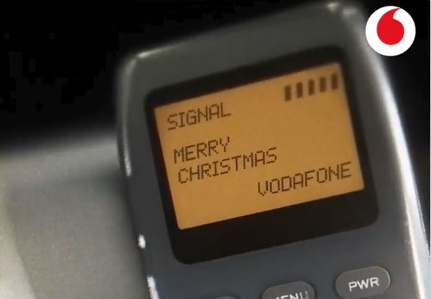영국 이동통신사 보다폰이 대체불가토큰(NFT)으로 발행한 최초 문자메시지 '메리 크리스마스(MERRY CHRISTMAS)'가 최근 경매에서 10만7000 유로(약 1억4000만원)에 낙찰됐다. (사진=보다폰 트위터).