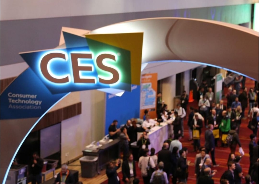 국내 대표 인공지능 전문 미디어 AI타임스가 'CES 2022'의 생생한 현장소식을 여러분에게 전합니다. AI타임스는 내년 1월 5일부터 8일까지(현지시간) 4일간 미국 라스베이거스에서 열리는 CES 행사에 특별취재팀을 파견합니다. 이에 앞서 주요 언론들과 기사 공유와 관련, 업무협약을 체결했습니다. AI타임스의 CES 현지취재 기사는 홈페이지와 주요 포털에서 보실 수 있습니다. 더불어 남도일보와 전남매일 등 홈페이지에서 확인하실 수 있습니다. (사진=CES 공식 인스타그램).  