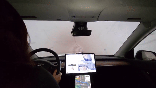 20여 분 걸리는 거리를 1분 내로 이동시켜 준다. 