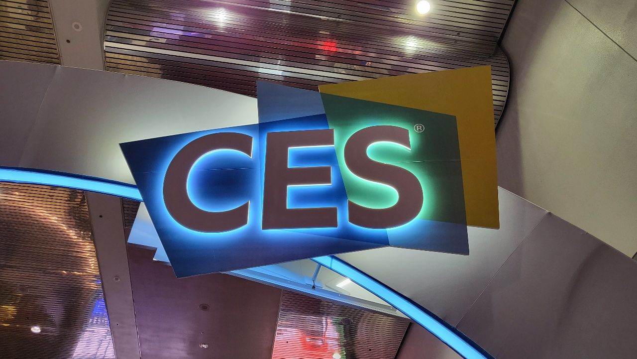 CES 로고.