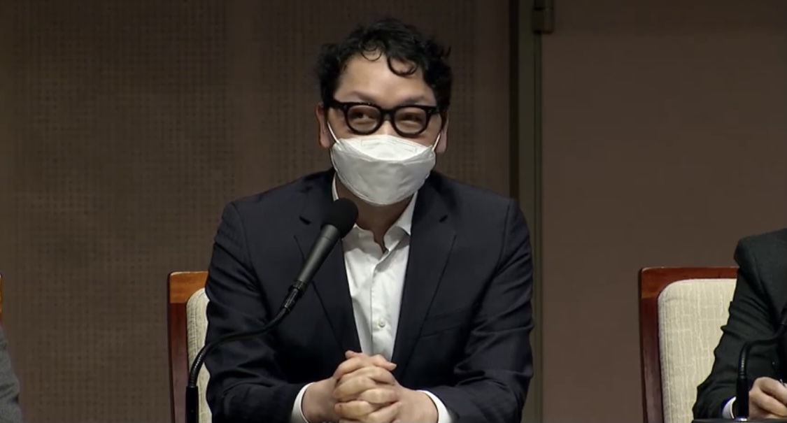 박상철 서울대 교수는 국내 지능정보화법을 언급하여 EU가 정한 AI 위험성 판단 기준보다 우월하다고 강조했다. (사진=행사 캡처)