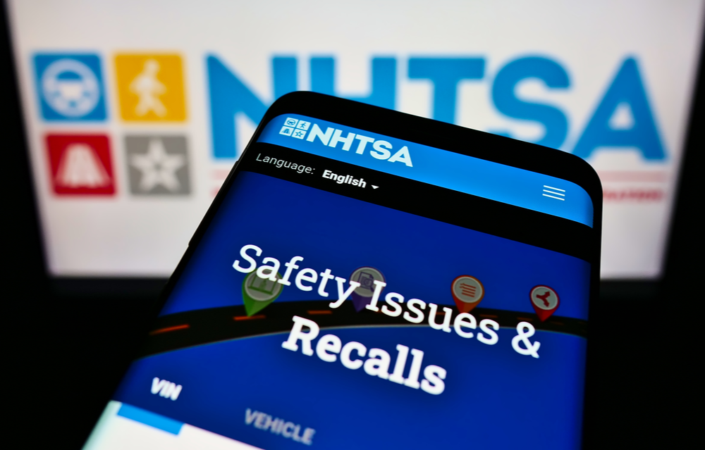 지난 1월 초 미국 캘리포니아 규제 당국은 테슬라 FSD 베타 버전에 자율주행 안전법을 적용할지 검토하기 시작했다. (사진=셔터스톡)