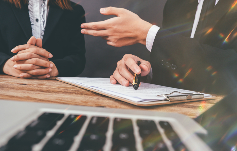 정부가 정보통신 분야에서 활동하는 국제 표준화 전문가와 민간 운영 지원을 이달 본격 추진한다. (사진=셔터스톡)