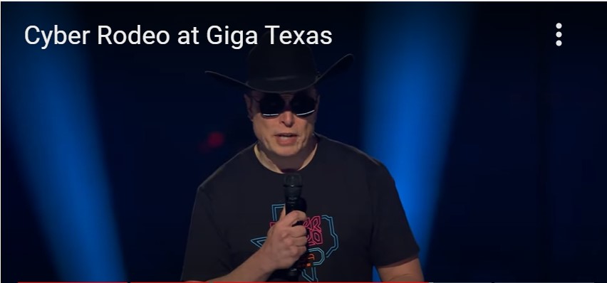 프레젠테이션 하는 일론 머스크(사진=테슬라 유튜브 캡처)