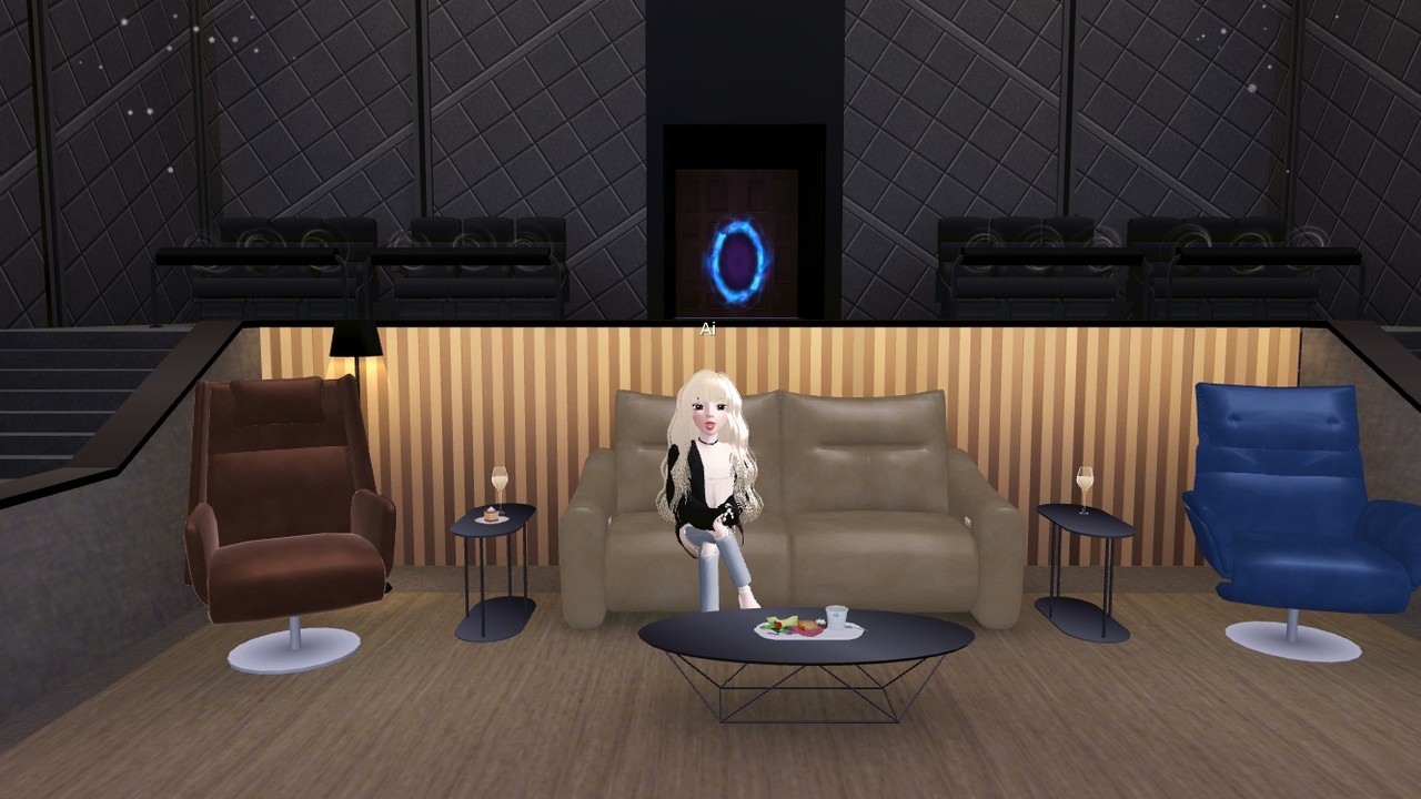 최근 가상세계 속에서 영화를 보거나 공연을 감상하는 등 공연예술 분야에서도 메타버스를 활용하려는 움직임이 확대되고 있다. 사진은 네이버 메타버스 플랫폼 '제페토(ZEPETO)'의 첫 가상 영화관인 'CGV 월드'에서 영화를 관람하고 있는 아바타 모습. (사진=제페토 캡처).