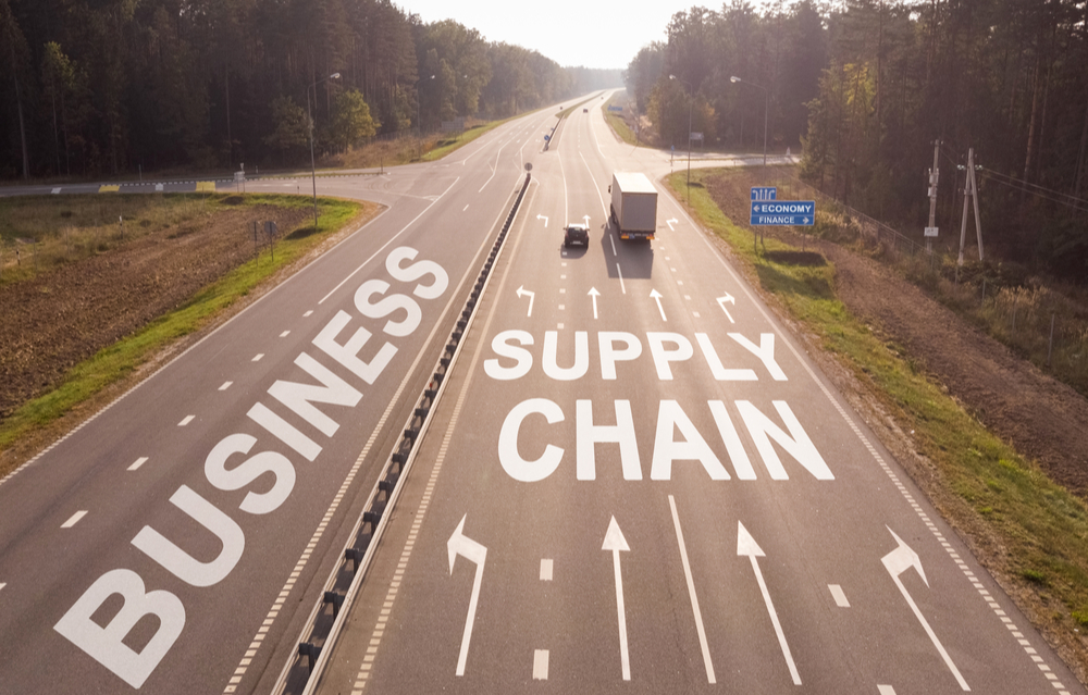 현재 코로나, 전쟁 등의 변수가 글로벌 기업의 공급망에 문제를 야기했다. (사진=셔터스톡)