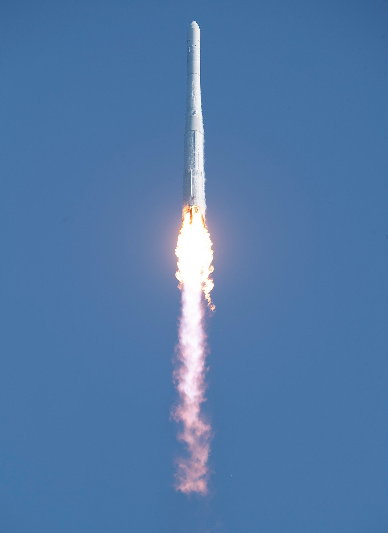 발사후 순항하는 누리호(사진=과기정통부)