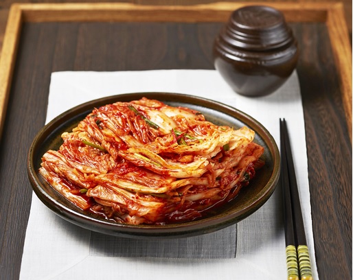 최근 김장을 대신해 포장김치로 겨울철 김치 준비를 대신하는 가정이 늘고 있다. ⓒ비비고