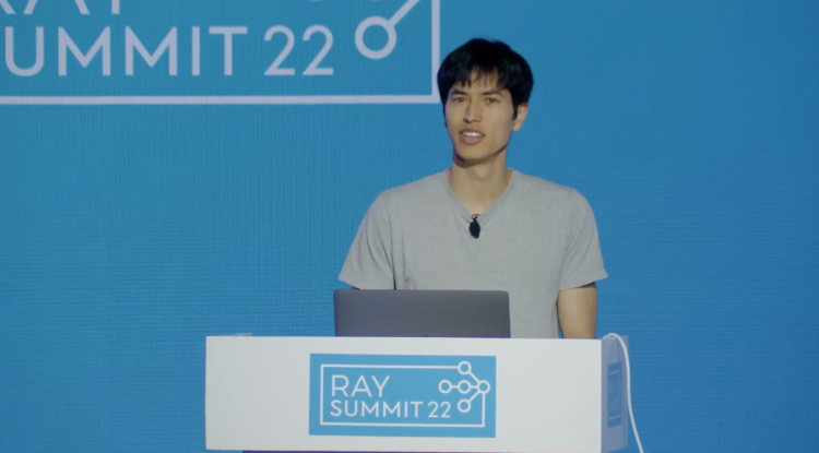 로버트 니시하라 애니스케일 공동 창업자이자 CEO가 레이 서밋에서 '레이 2.0'을 소개하고 있다.(사진=애니스케일)