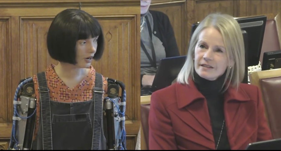 영국 상원 청문회에 참석해 의원의 질문에 대답하는 에이다(왼쪽, 사진=영국의회TV 캡처)