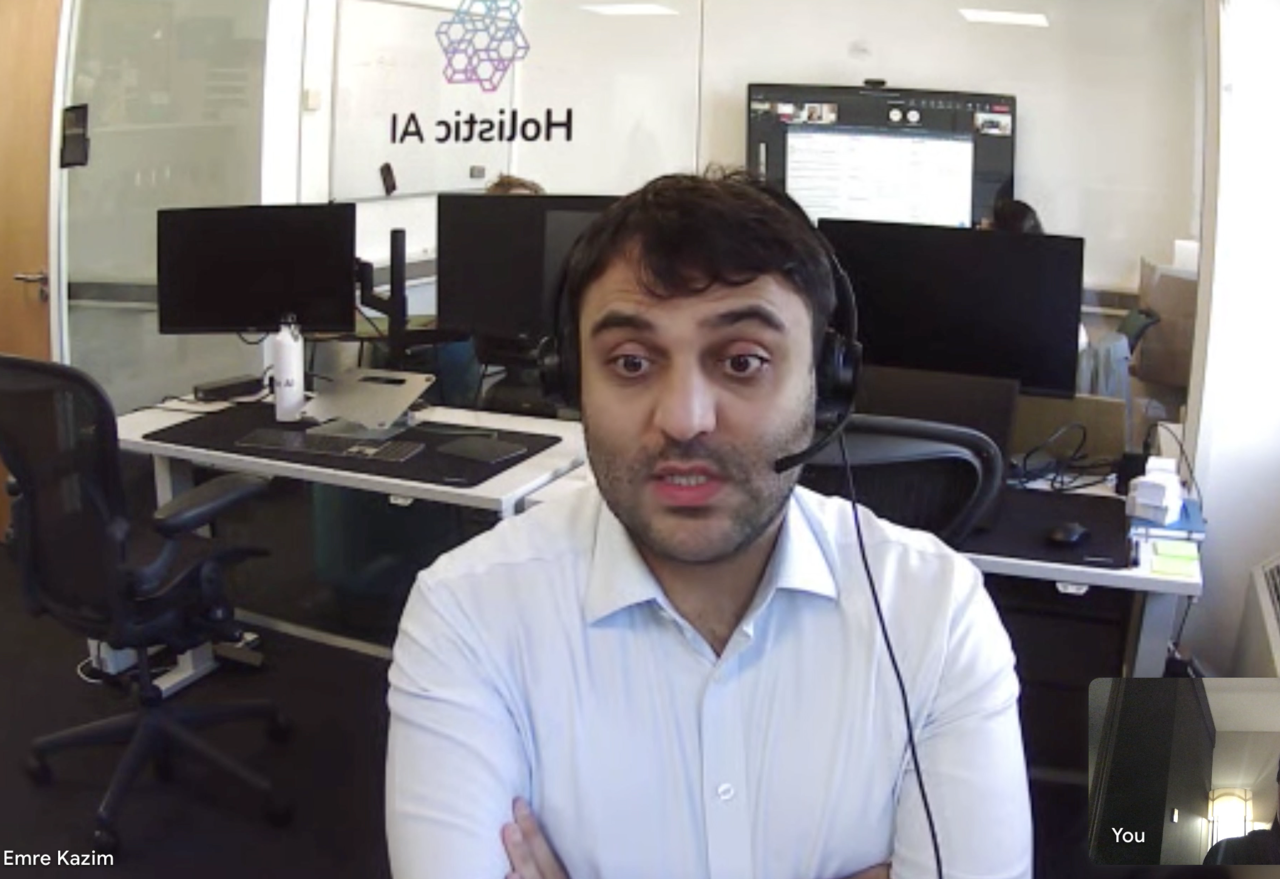 카짐 박사는 AI와 철학이 밀접히 연관됐다고 본다.