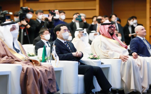 이창양 산업부 장관과 사우디 관계자들이 17일 대한상공회의소에서 열린 한·사우디 투자 포럼에 참석했다. (사진=산업부) 