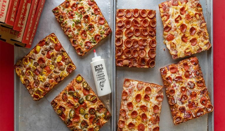 지난 1월까지 제트 피자는 200만 건 이상의 문자 메시지 주문을 받았다.(사진=제트 피자)