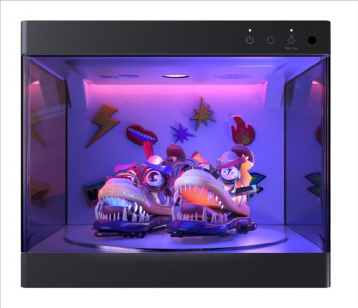 스타일러 슈케이스 안에 진열된 '몬스터 슈즈' (사진=LG전자)