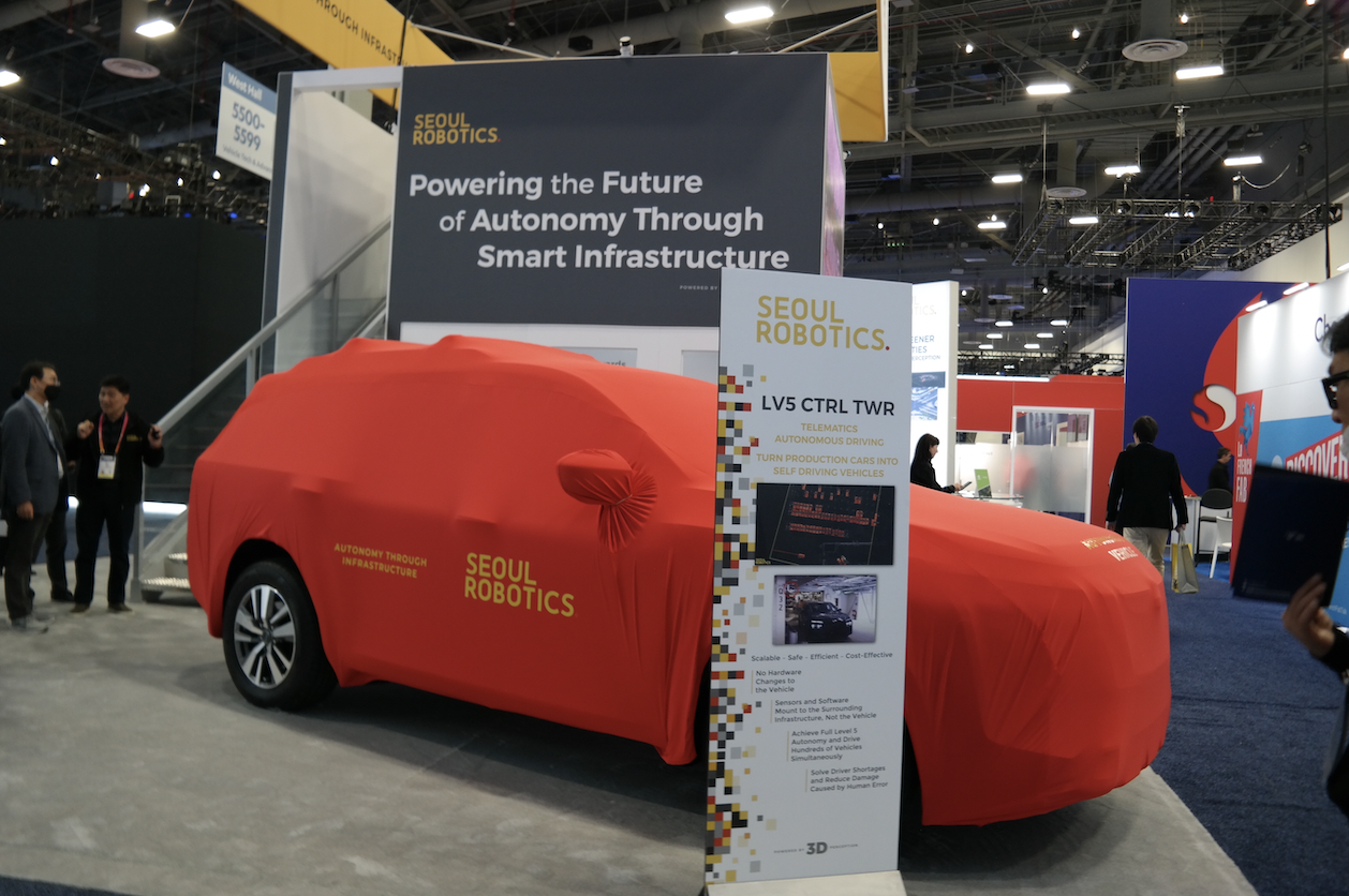 국내 기업인 서울로보틱스도 부스를 마련했다. 서울로보틱스는 라이다와 같은 3D 센서와 머신 러닝 전문 3D 컴퓨터 비전 전문 스타트업이다.