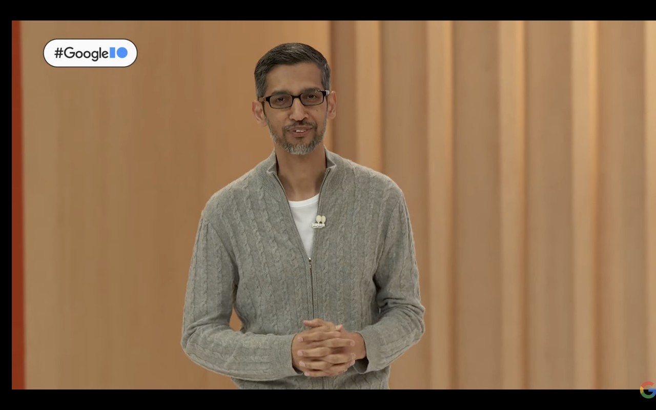 10일(현지시간) 연례 개발자 컨퍼런스인 구글 I/O에서 키노트 나선 순다르 피차이 CEO(사진=구글 라이브 영상 캡처)