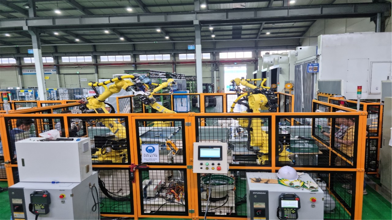 광주 광산구 평동산단에 위치한 가전부품제조 전문기업 디케이 스마트공장 현장 (사진=광주테크노파크)