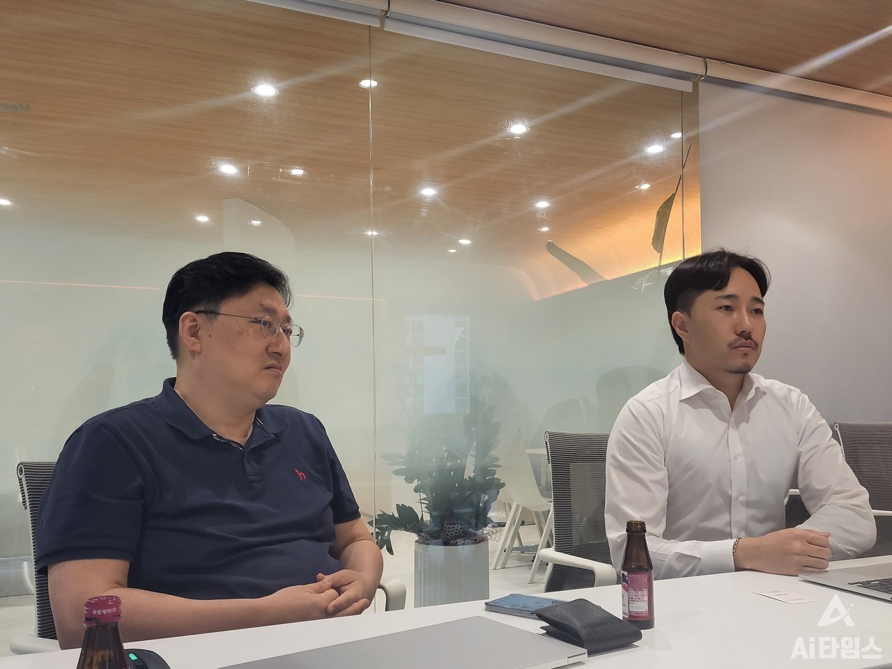 이두식 아임클라우드 대표(왼쪽)와 신경태 대표 