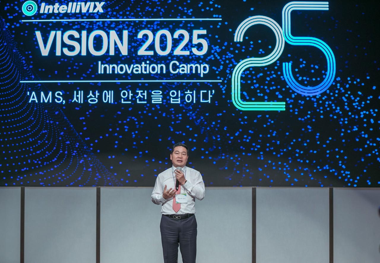 최은수 인텔리빅스 대표이사가 회사 비전을 밝히고 있다. (사진=인텔리빅스)