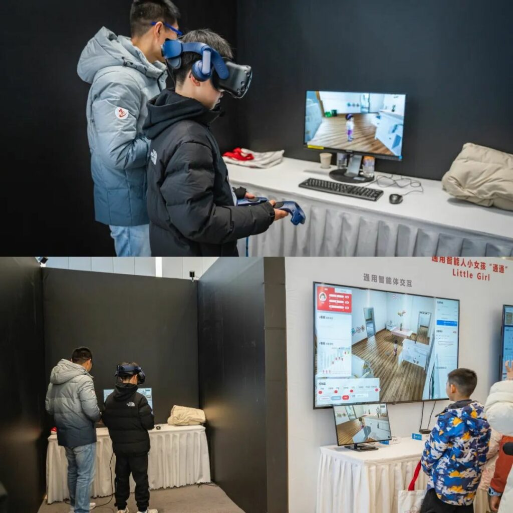 통통과 상호작용하는 관람객들 (사진=BIGAI)