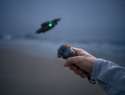 RC 모션 3 조이스틱 (사진=DJI)