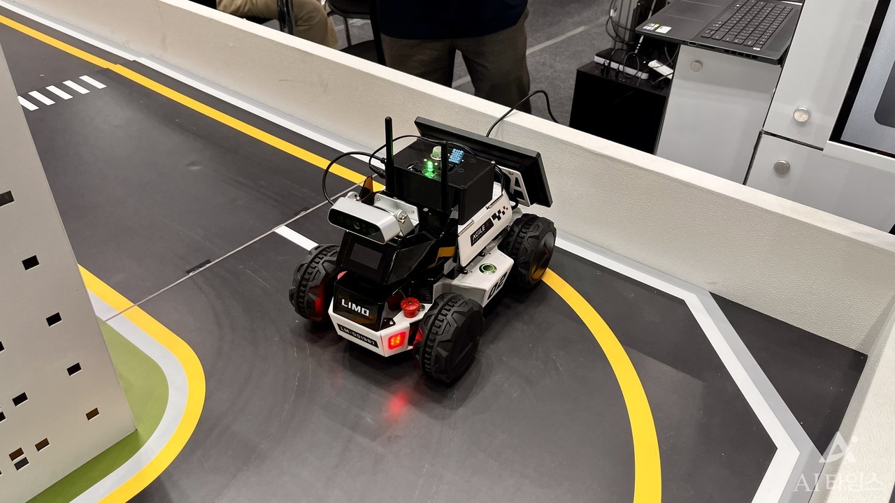 Wego Robotics’ autonomous driving platform AMR