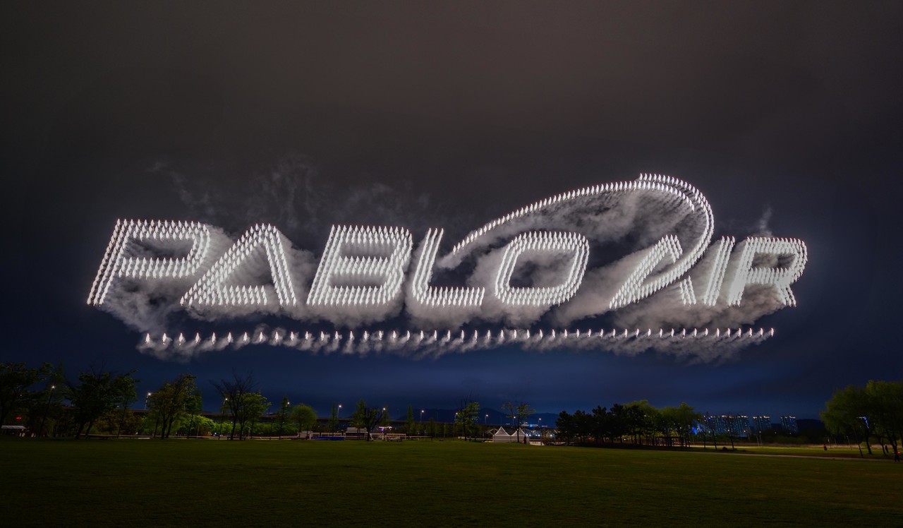 1068대의 드론으로 기네스 기록을 경신한 장면 (사진=파블로항공)