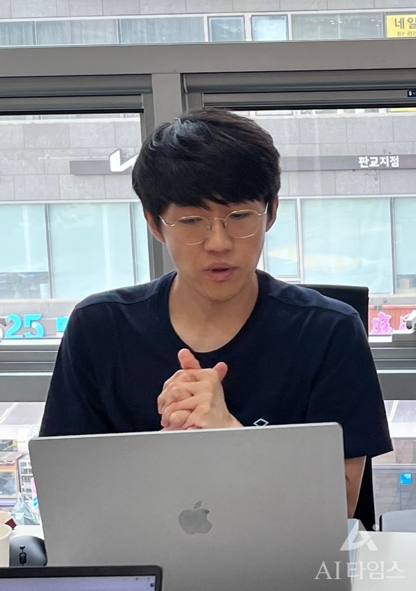 S2W Director Jeong Jin-woo