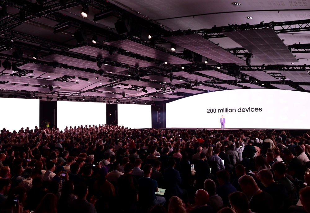 노태문 삼성전자 사장이 10일 열린 '언펙' 행사에서 올해 2억대의 갤럭시 제품에 갤럭시 AI를 적용할 것이리고 발표하고 있다. (사진=삼성전자)