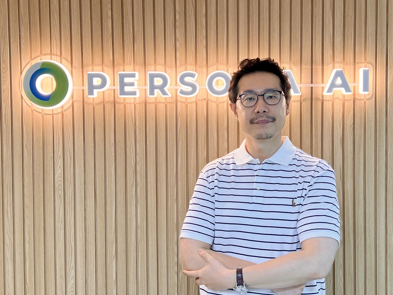 유승재 페르소나AI 대표가 18일 삼성동 사무실에서 AICC기술력을 소개했다. (사진=페르소나AI)