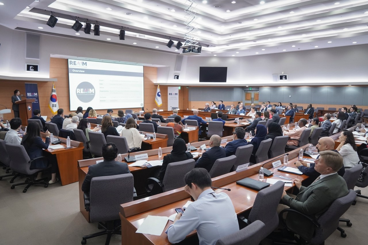 외교부가 ‘2024 REAIM 고위급회의’의 준비상황 공유를 위해 90여개국 주한외교단을 대상으로 설명회를 개최했다. (사진=외교부)