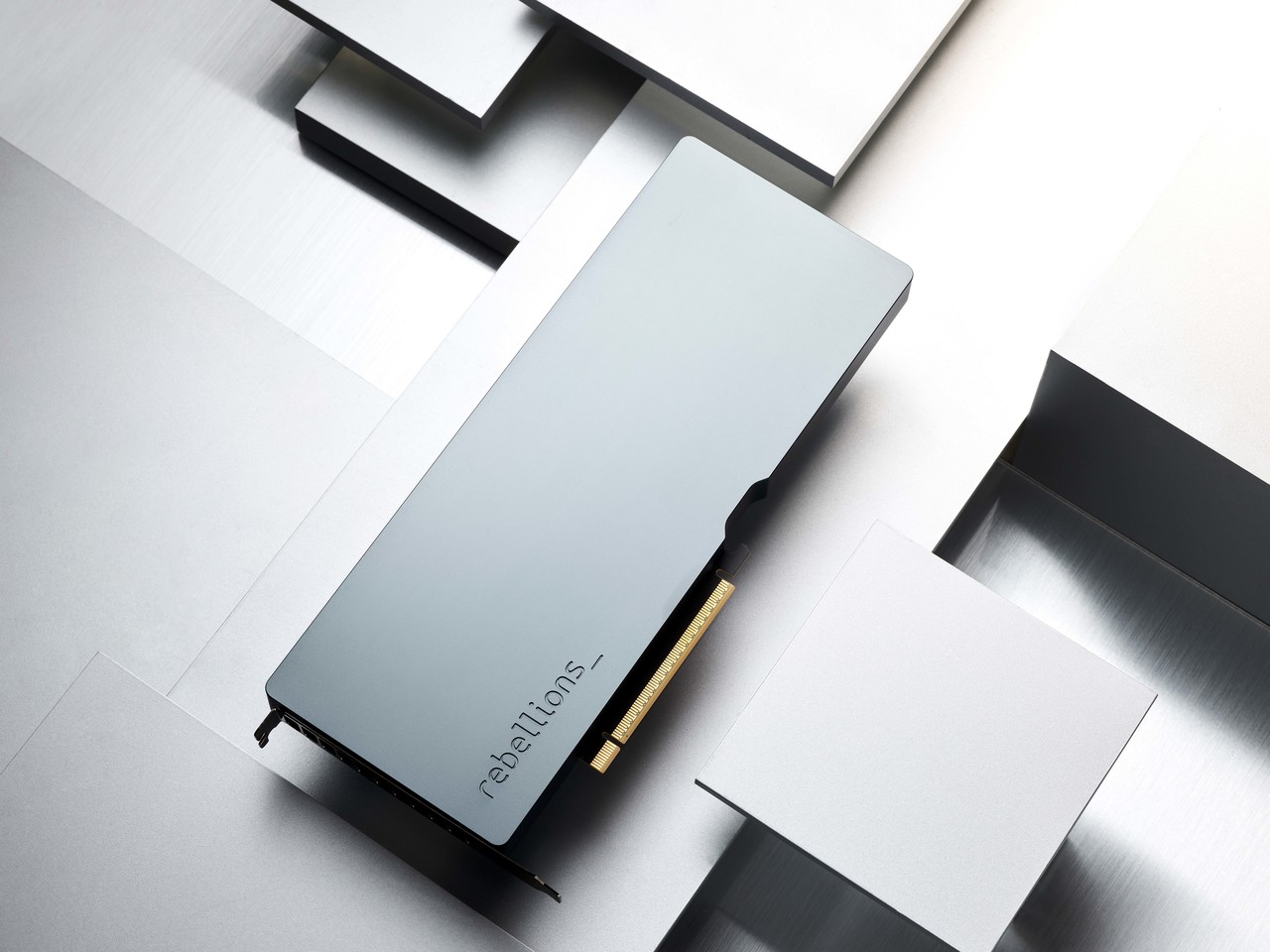 리벨리온 칩을 탑재한 '아톰카드'(사진=리벨리온)