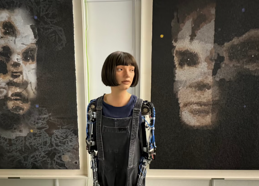 아이다와 튜링 초상화 (사진=아이다 로봇 스튜디오)