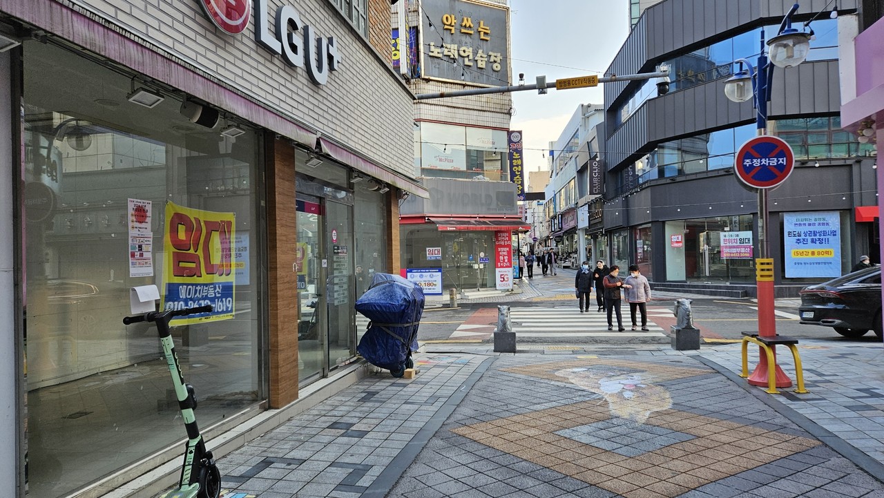 전남 순천시 원도심 상권 빈 점포들