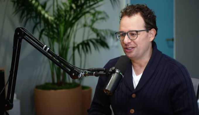 아모데이 CEO (사진=유튜브, Lex Fridman 채널 'Dario Amodei: Anthropic CEO on Claude, AGI & the Future of AI & Humanity' 캡처)