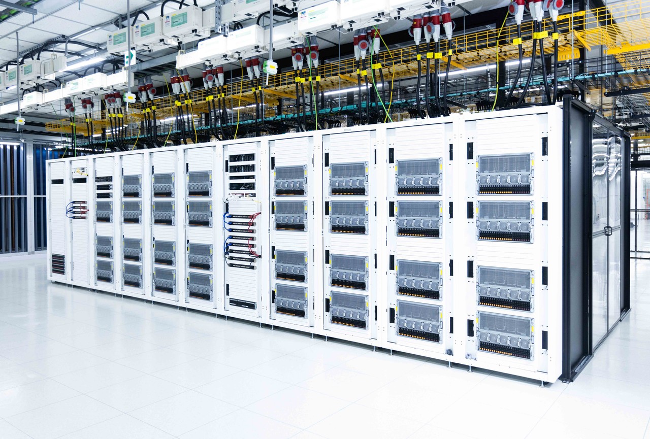 SK브로드밴드 가산 IDC에 구축된 AI 데이터센터(AIDC) 모습 (사진=SKT)