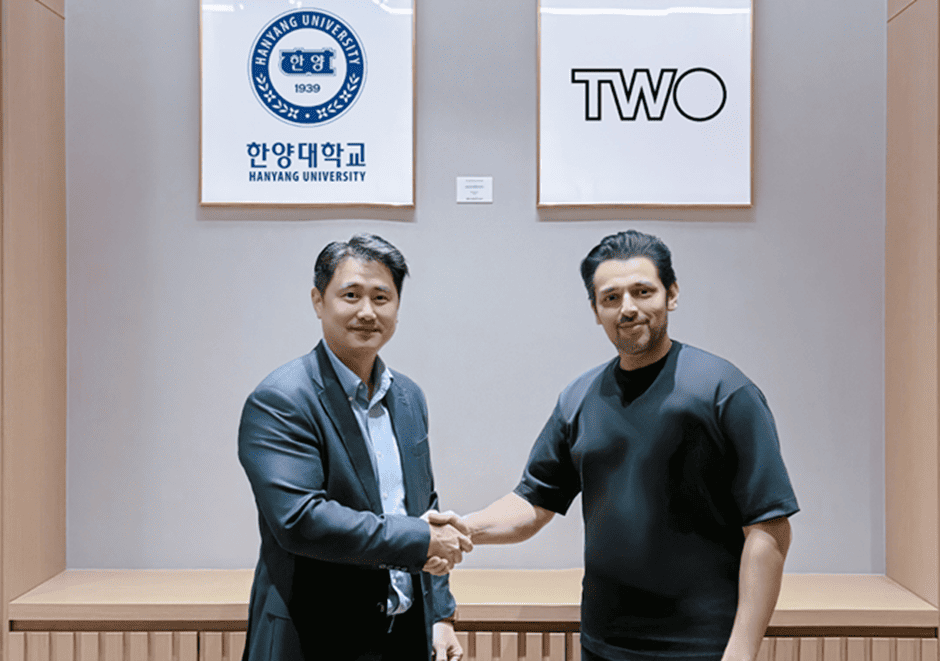 프라나브 미스트리 투플랫폼 대표(오른쪽)과 남상백 한양대 GSBRC 센터장 (사진=투플랫폼)