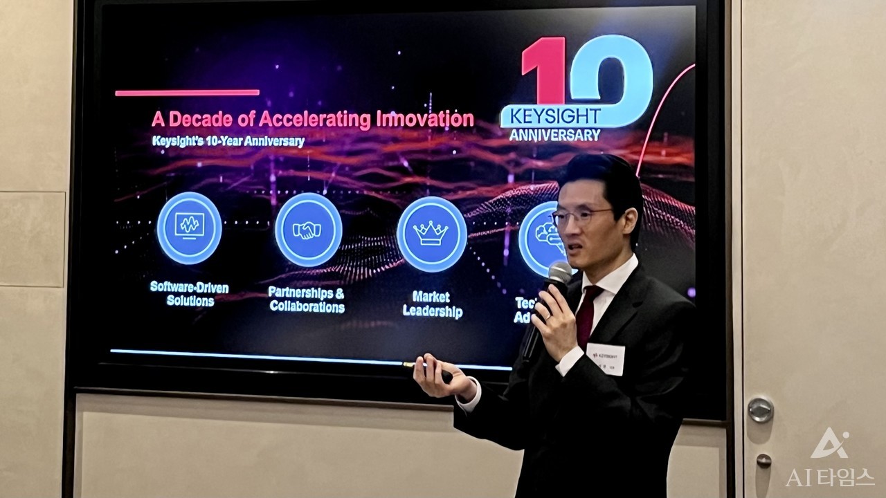 이선우 키사이트코리아 대표가 2일 양재동 엘타워에서 열린 간담회에서 AI 데이터센터 빌더 ‘카이(KAI)’를 소개하고 있다.